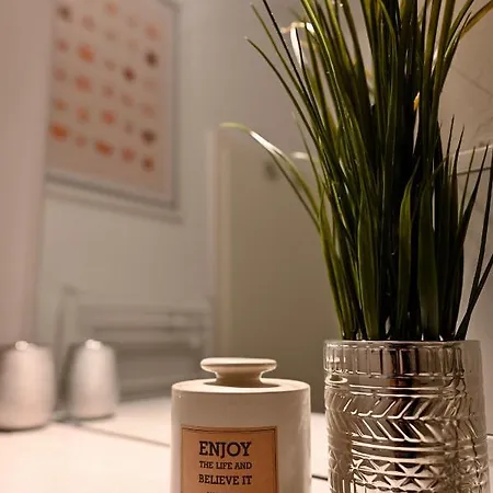 Apartamento Modernes Mit Direkter Anbindung Zur Und Messe